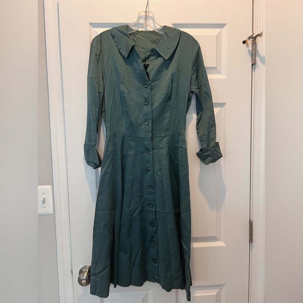 Vintage 1920s olive green dress with incredible detailing
